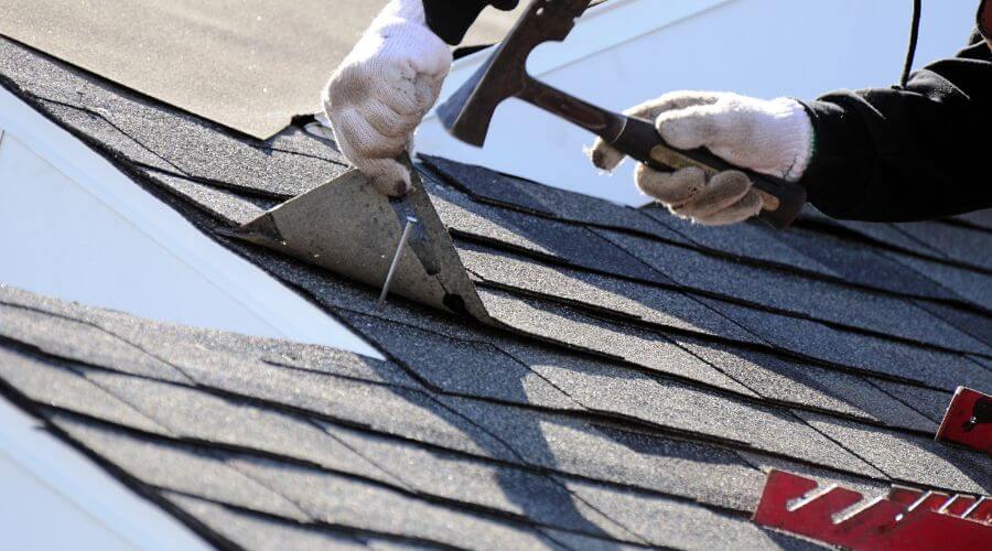 Professional residential roofers in Covington, OH